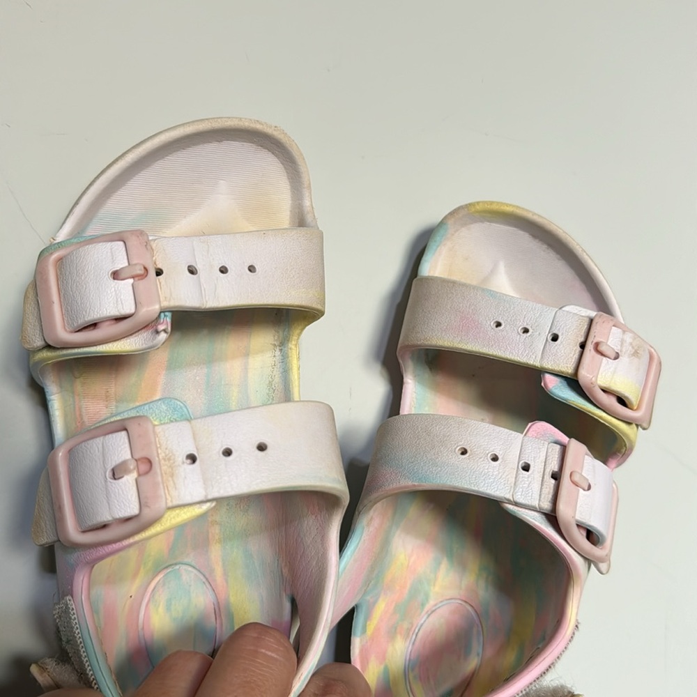 Toddler Sandals - Picture 7 of 7